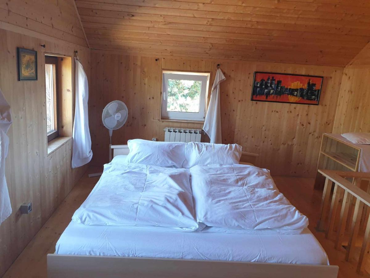 Homestay Sleepy Traveler Sankt Georgen im Attergau Eksteriør bilde